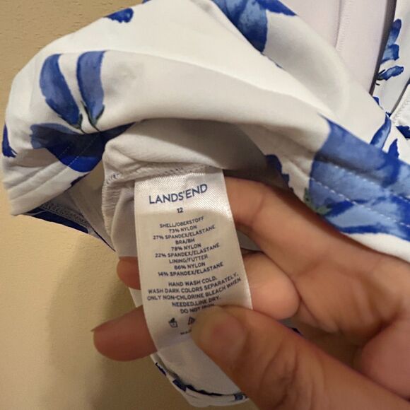 Lands End Blue White Floral Tankini Swimsuit Swim Top Womens Size 12 Padded Bra - Picture 6 of 6